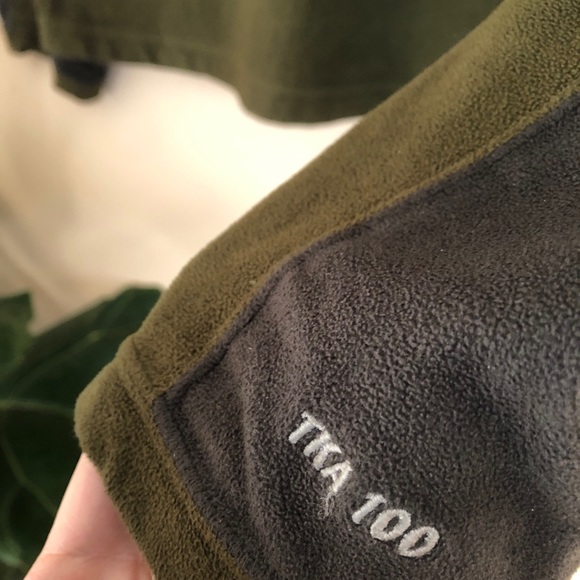 The North Face fleece pullover - Picture 3 of 4